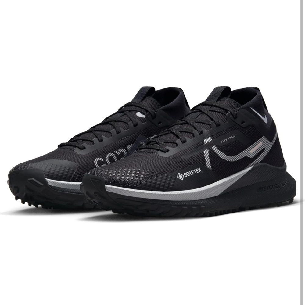 Nike women’s react Pegasus trail 4 GORE-TEX